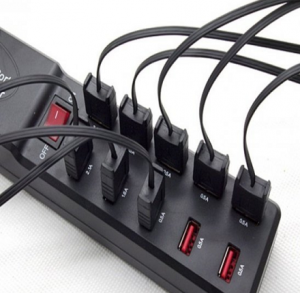 Multi punjač sa 10 USB izlaza - Produžni_1