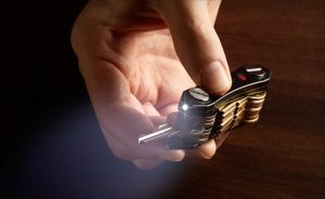 Organizator ključeva Key Ninja + 2 X LED lampa