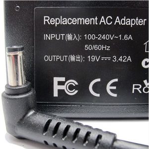 Punjac za laptop Toshiba 19V 3.42A (5.5x2.5) 2