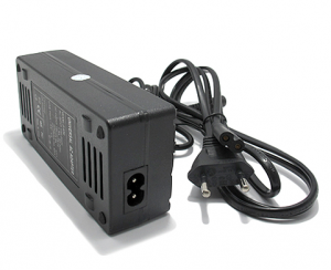 Univerzalni punjac za laptop 90W 2