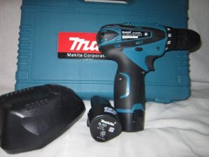 MAKITA aku Srafilica na 12V Novo 4