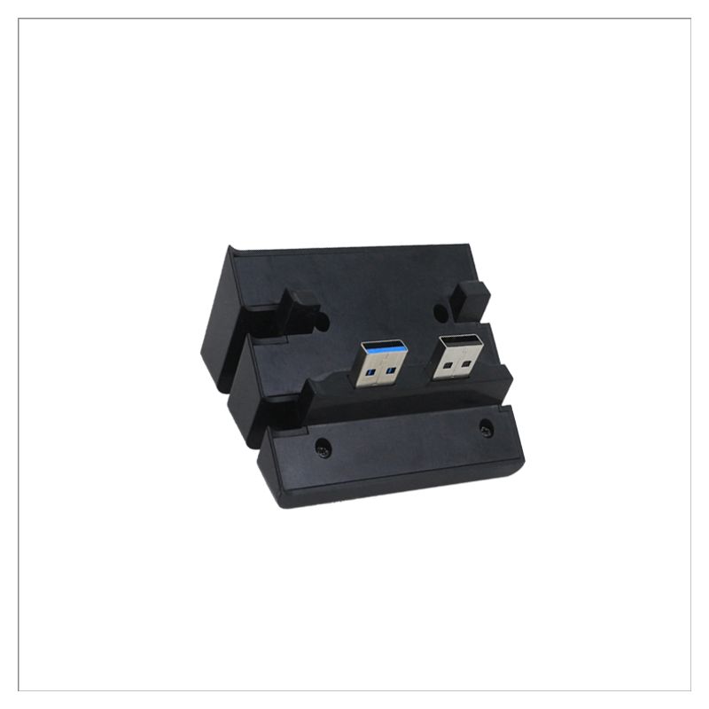 Dobe TP4-832 USB HUB za PS4 Pro konzolu