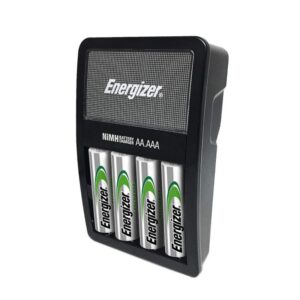 Punjac za baterije Energizer + 4 x AA 2000mAh