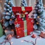 Dekorativni Novogodisnji paket sa medom - Slika 2