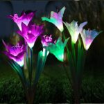Prelepa solarna lampa u obliku ljiljana u roze boji. Set od 2 komada, automatsko punjenje i uključivanje – idealno za dvorište, baštu i staze. - Slika 2