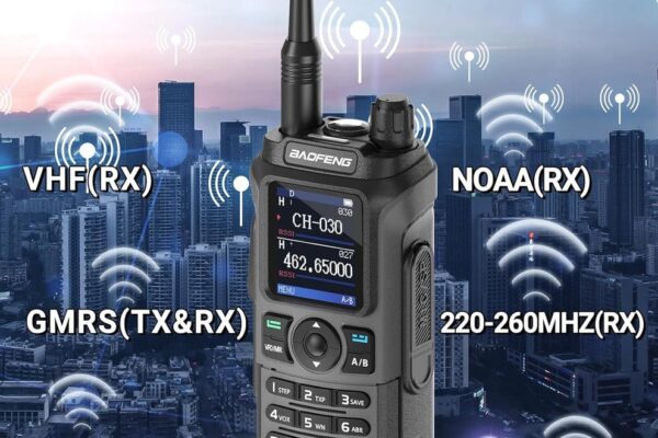 Baofeng UV-21 Pro radio-stanica sa antenom i baterijom
