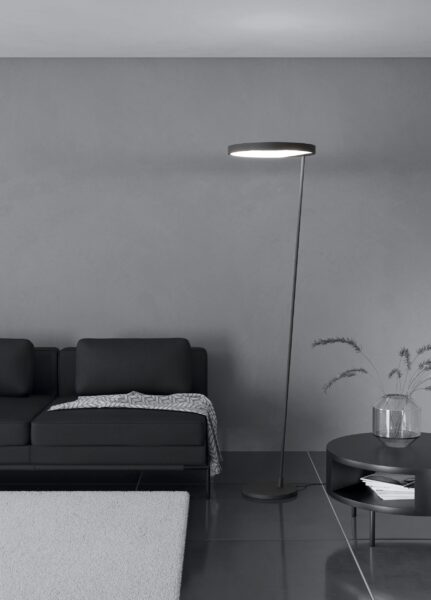 EGLO CAREDARA 390167 – podna lampa, crna, u enterijeru