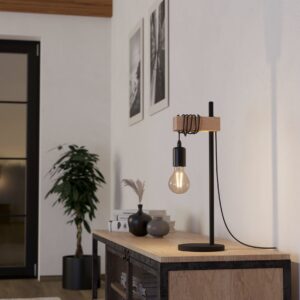 Stona lampa TOWNSHEND 43515 postavljena na komodu