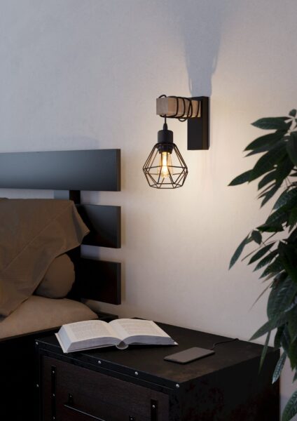 EGLO TOWNSHEND 5 44078 – zidna lampa, crna, braon, u enterijeru